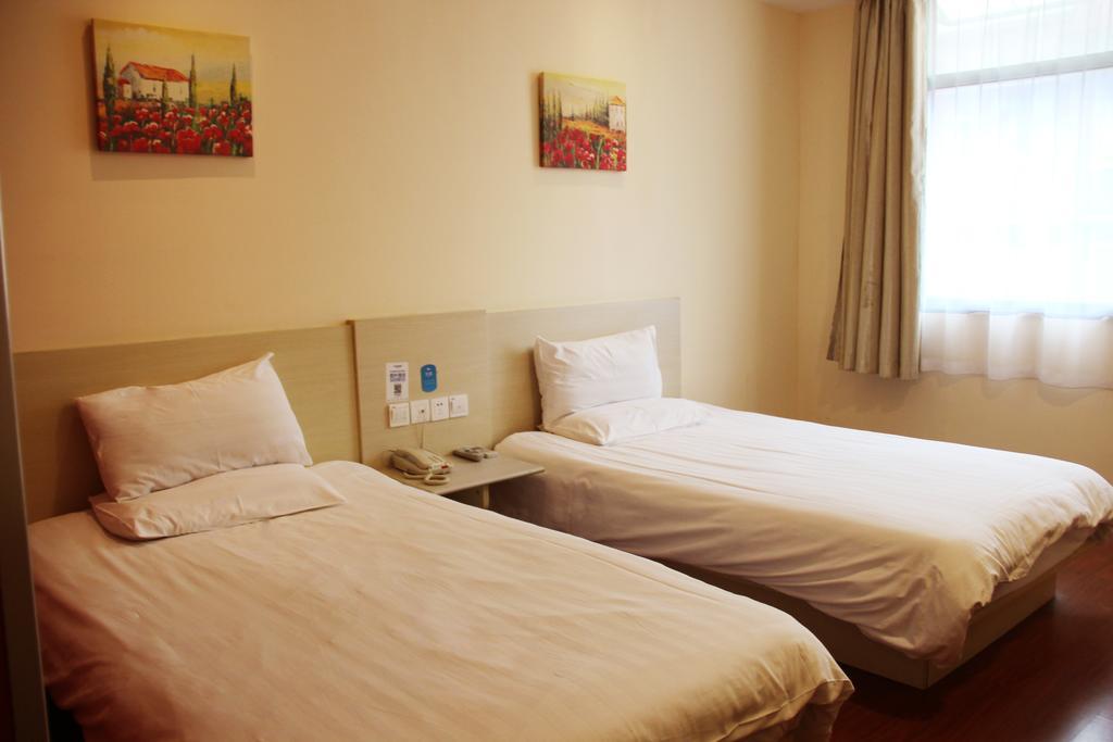Hanting Express Changsha Middle Of Furong Road Xiangchun Road Chambre photo