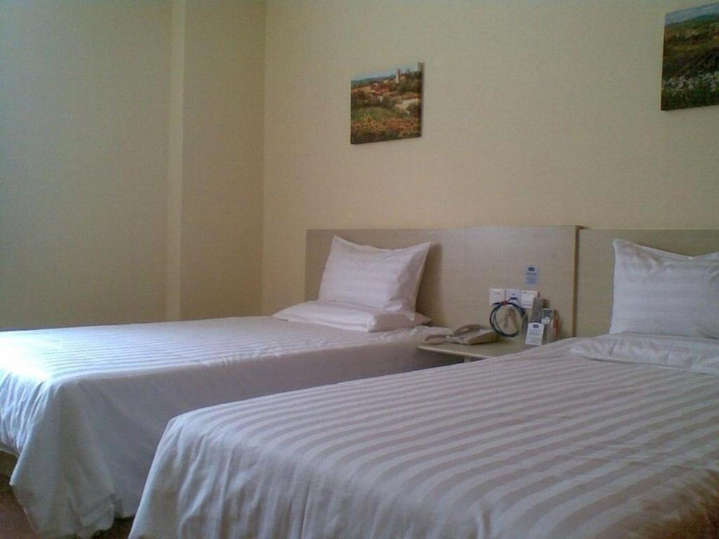Hanting Express Changsha Middle Of Furong Road Xiangchun Road Extérieur photo
